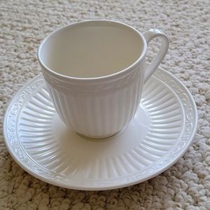 Mikasa Italian Countryside Footed Cup & Saucer set